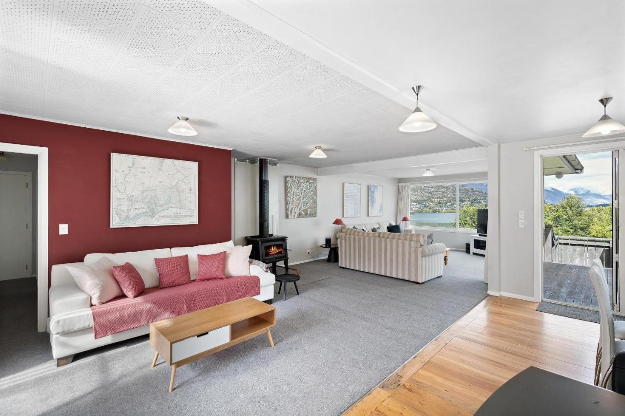 Lake And Mountain View Living كوينستاون المظهر الخارجي الصورة