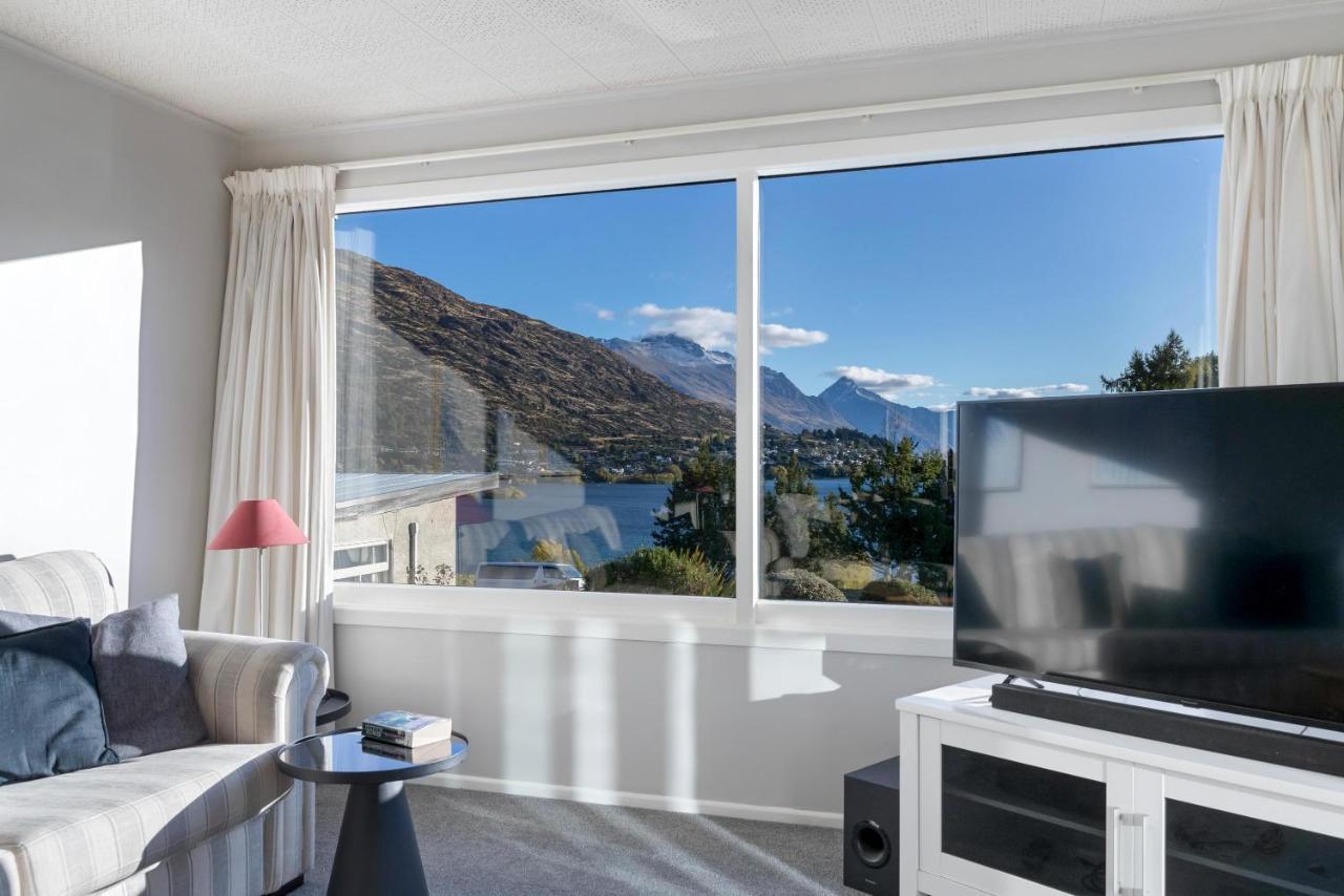 Lake And Mountain View Living كوينستاون المظهر الخارجي الصورة
