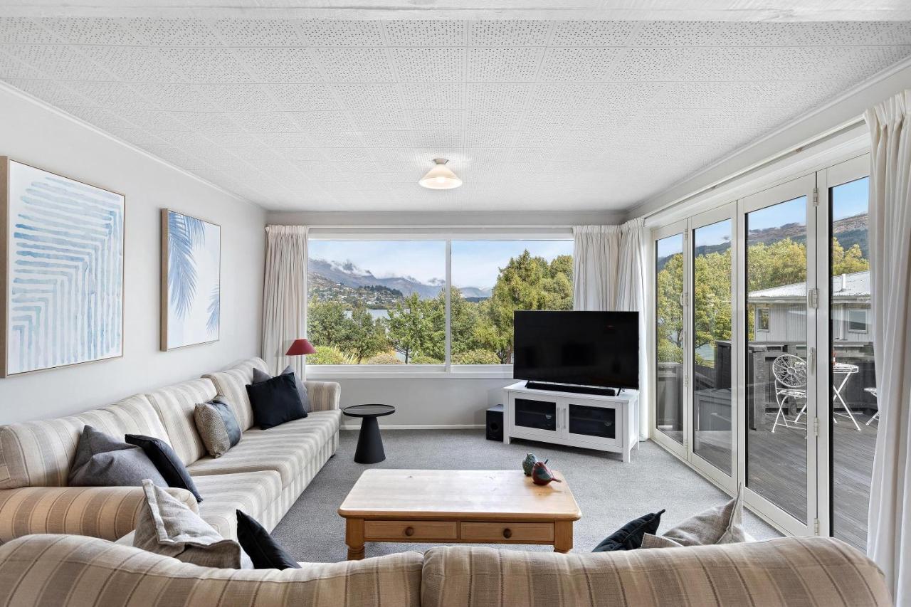 Lake And Mountain View Living كوينستاون المظهر الخارجي الصورة